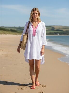 Universal Thread White Beach Tunic with Pink Embroidered V-Neck